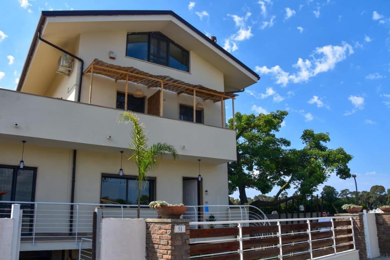 La Ceiba Speciosa Bed & Breakfast Capaccio Exterior photo